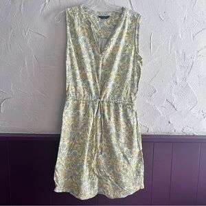 Denver Hayes Floral Dress Size Medium